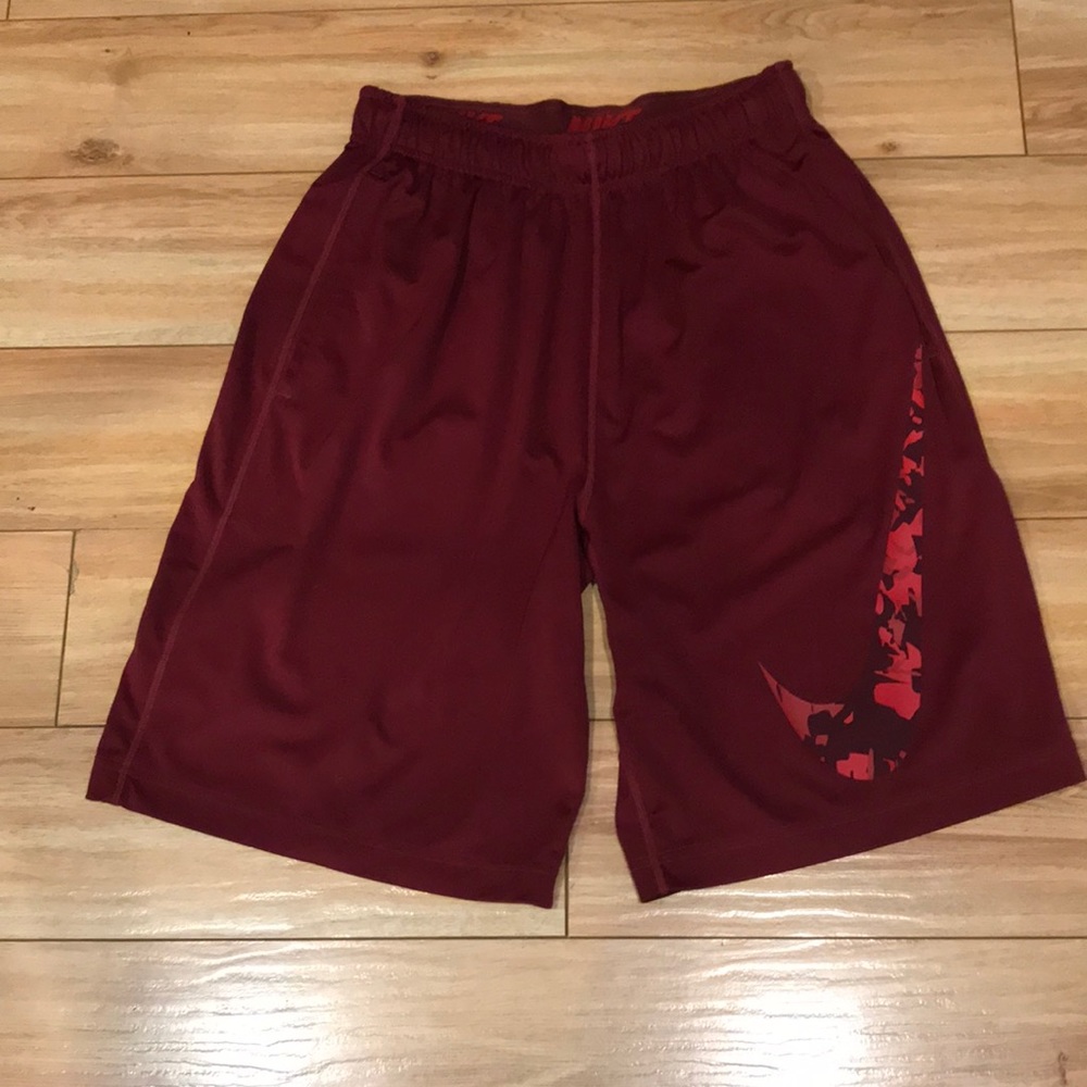 Maroone men’s small dri-fit Shorts